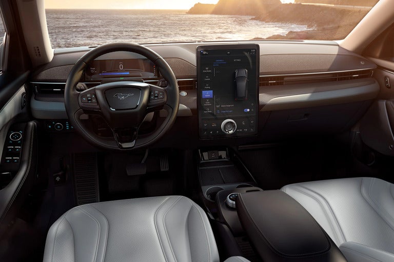 2022 Ford Mustang Mach-E