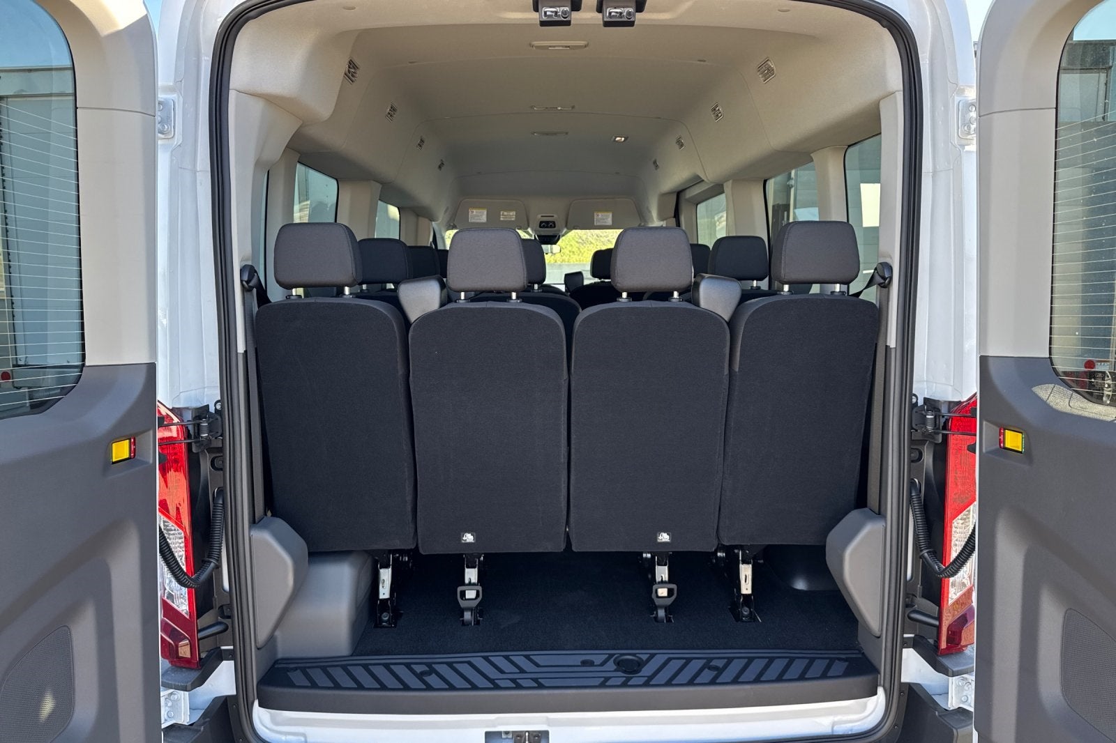 2026 Ford Transit-350 XL