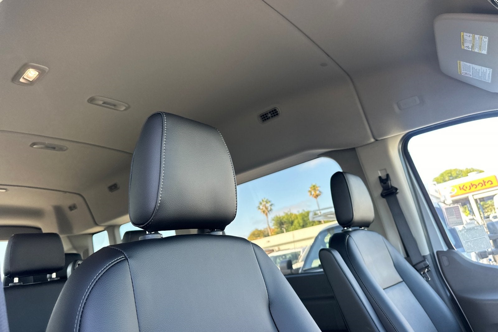 2025 Ford Transit-350 XL