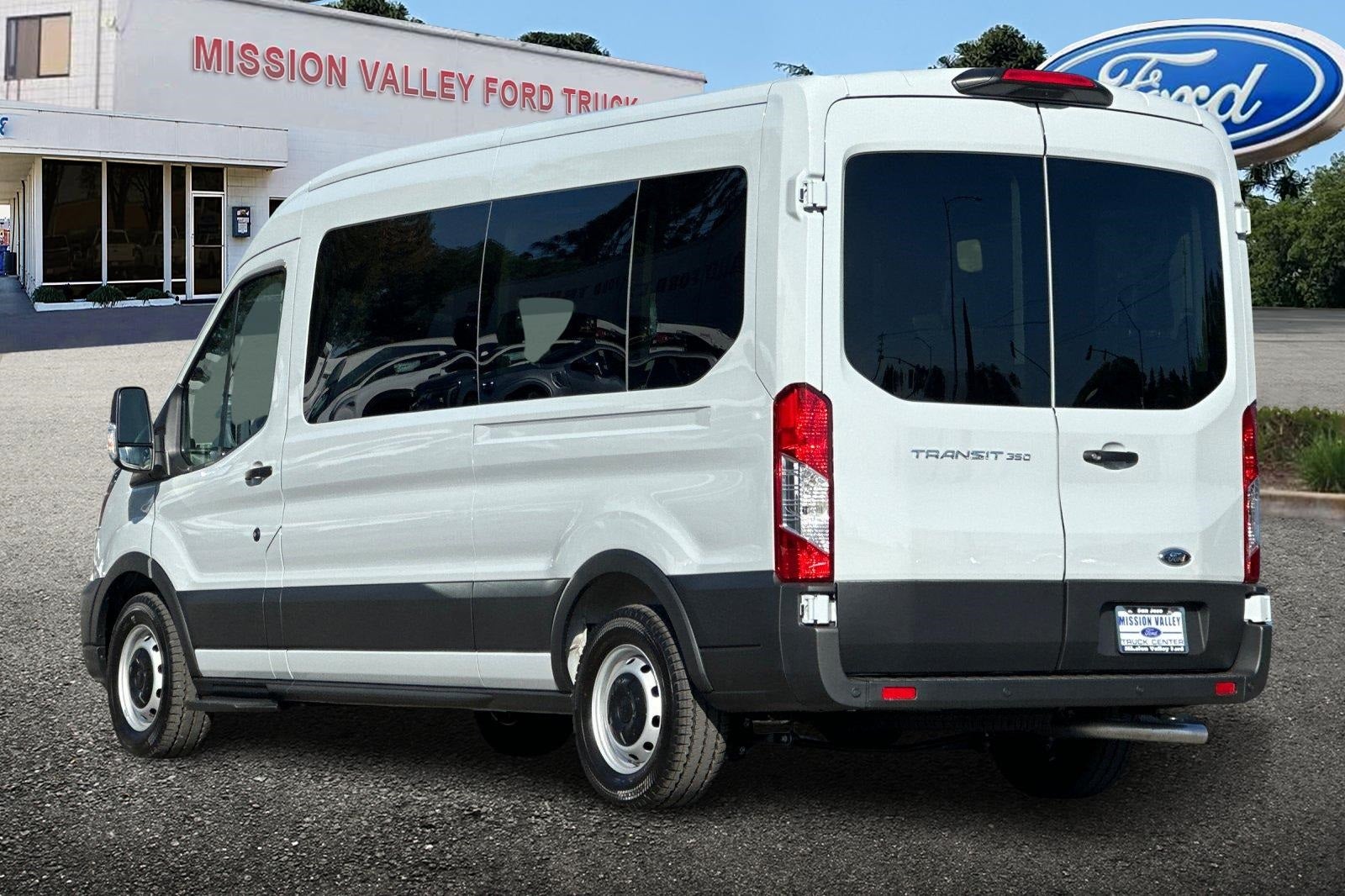2025 Ford Transit-350 XL