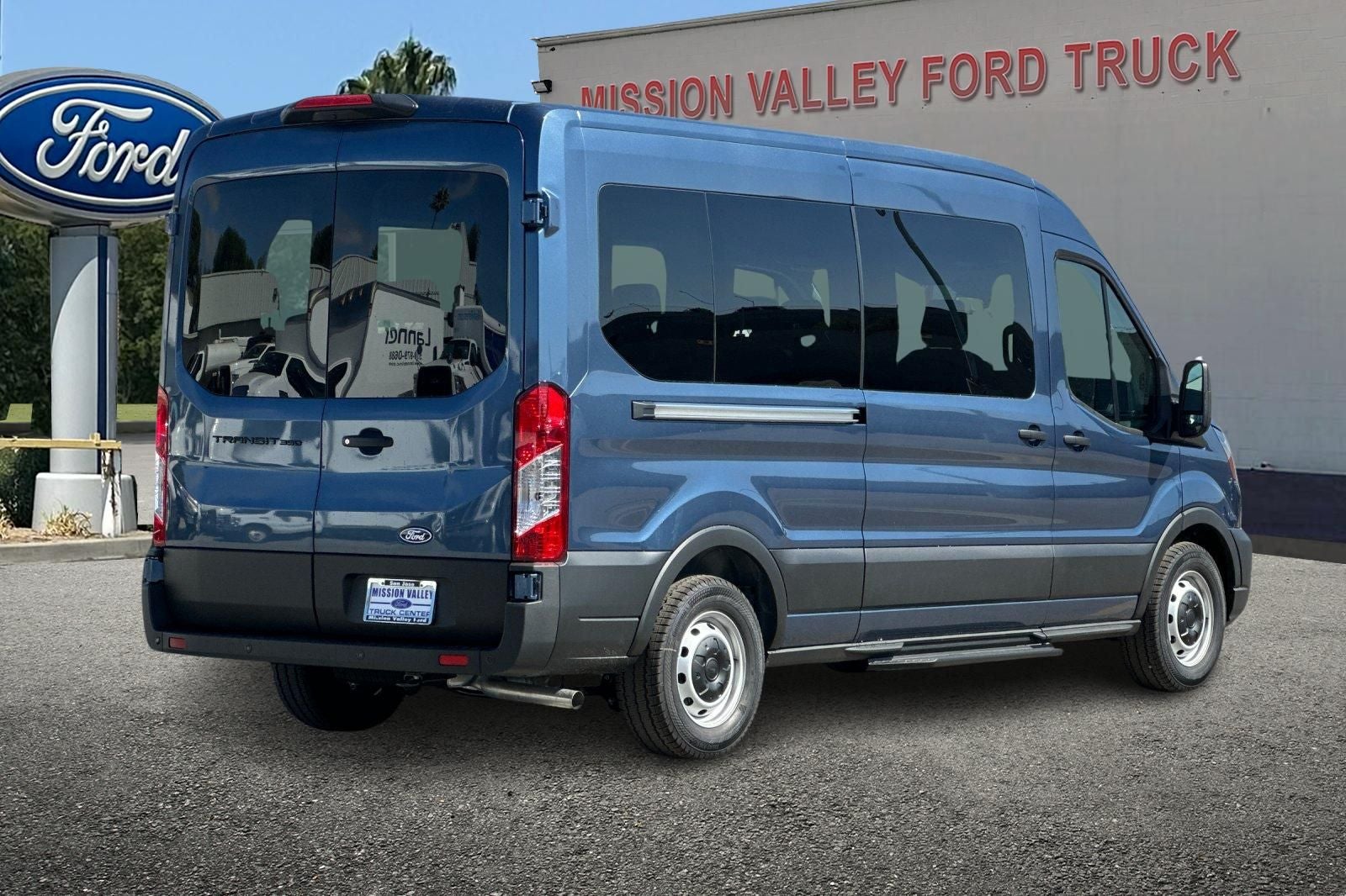 2026 Ford Transit-350 XL