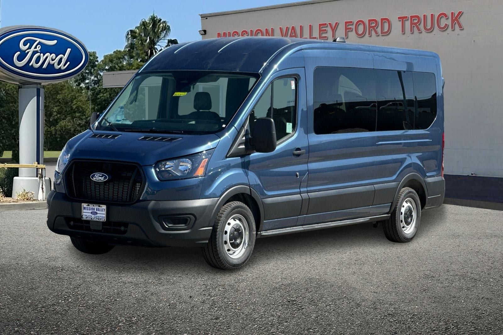 2026 Ford Transit-350 XL