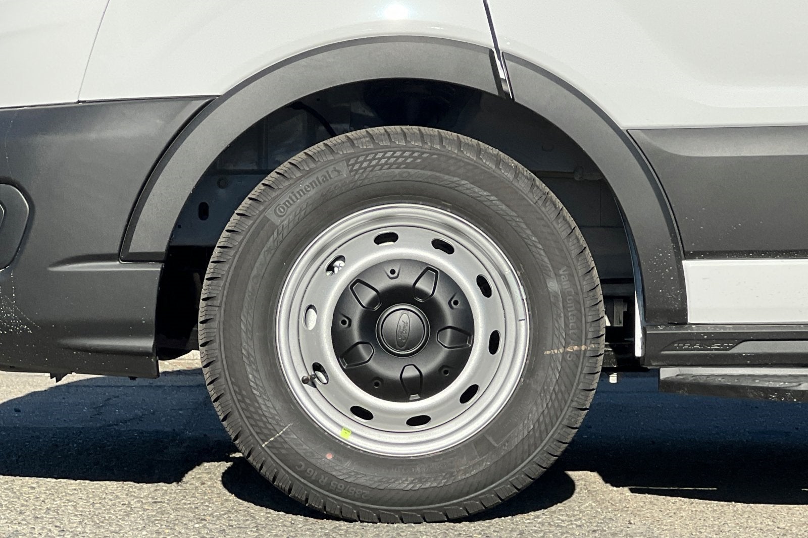 2025 Ford Transit-350 XL