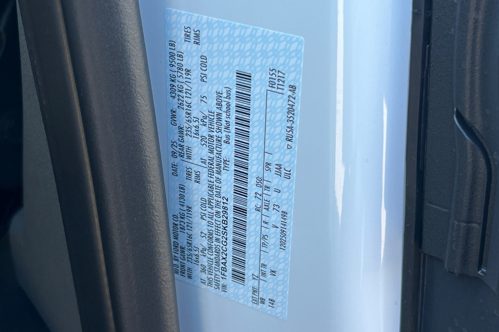 2025 Ford Transit-350 XL