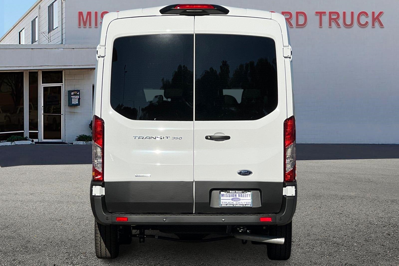 2025 Ford Transit-350 XL