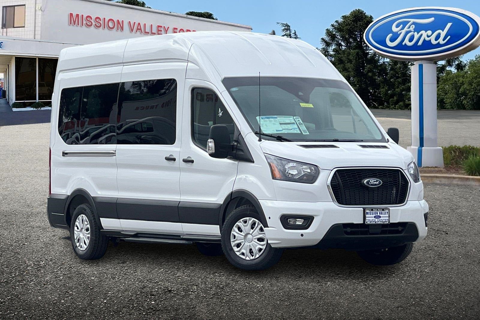2025 Ford Transit-350 XLT