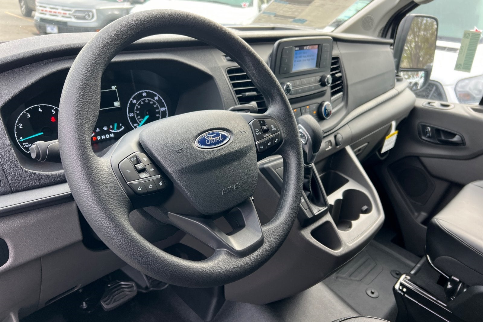 2025 Ford Transit-350 XL