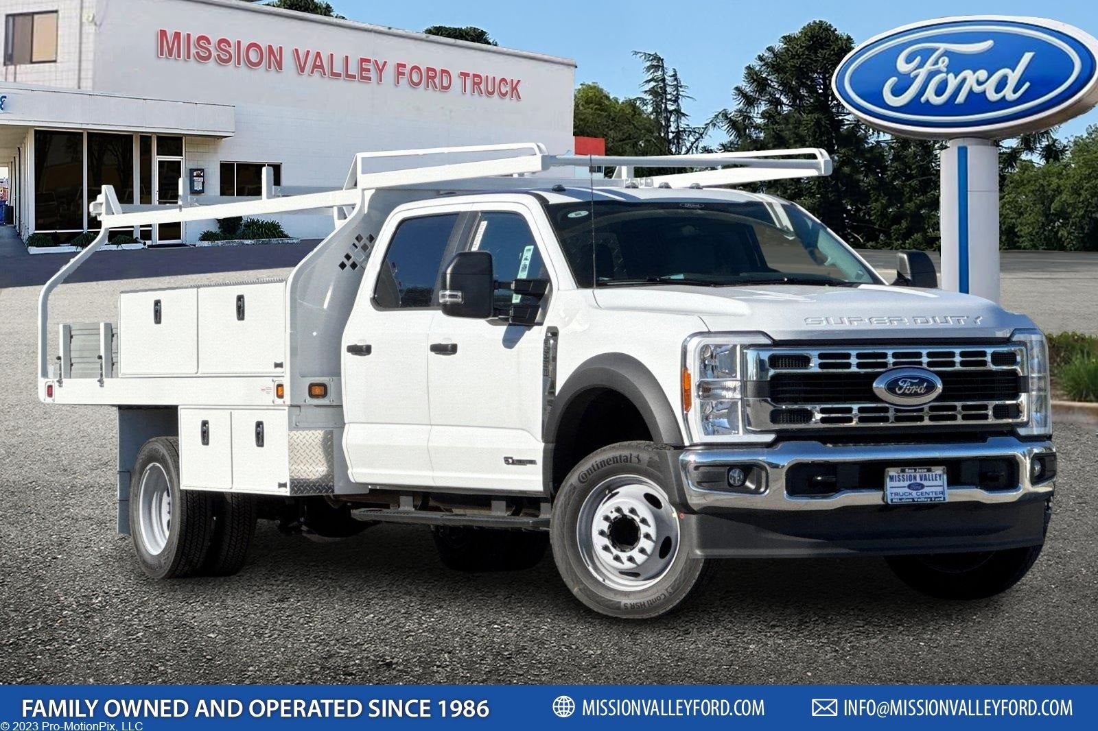 2026 Ford F-550SD XL DRW 4D Crew Cab/Chassis 12' Knapheide Contractor Body