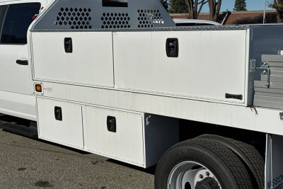 2026 Ford F-550SD XL DRW 4D Crew Cab/Chassis 12' Knapheide Contractor Body