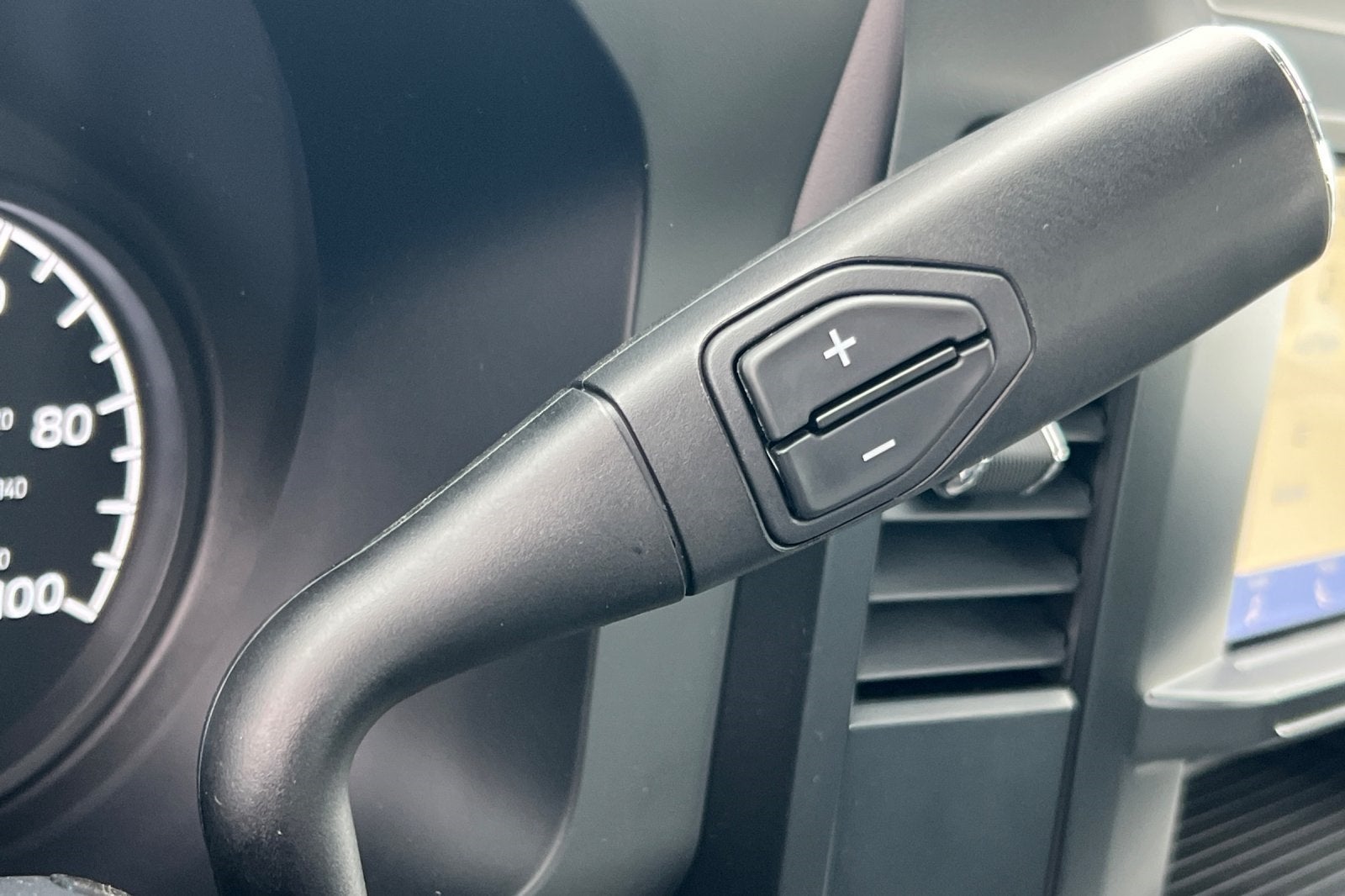 2026 Ford F-250SD XL 4D Extended Cab 8' Harbor Service Body