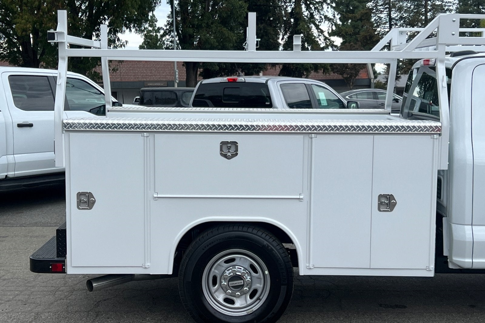 2026 Ford F-250SD XL 4D Extended Cab 8' Harbor Service Body