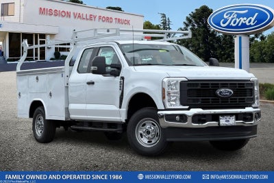 2026 Ford F-250SD XL 4D Extended Cab 8' Royal Service Body