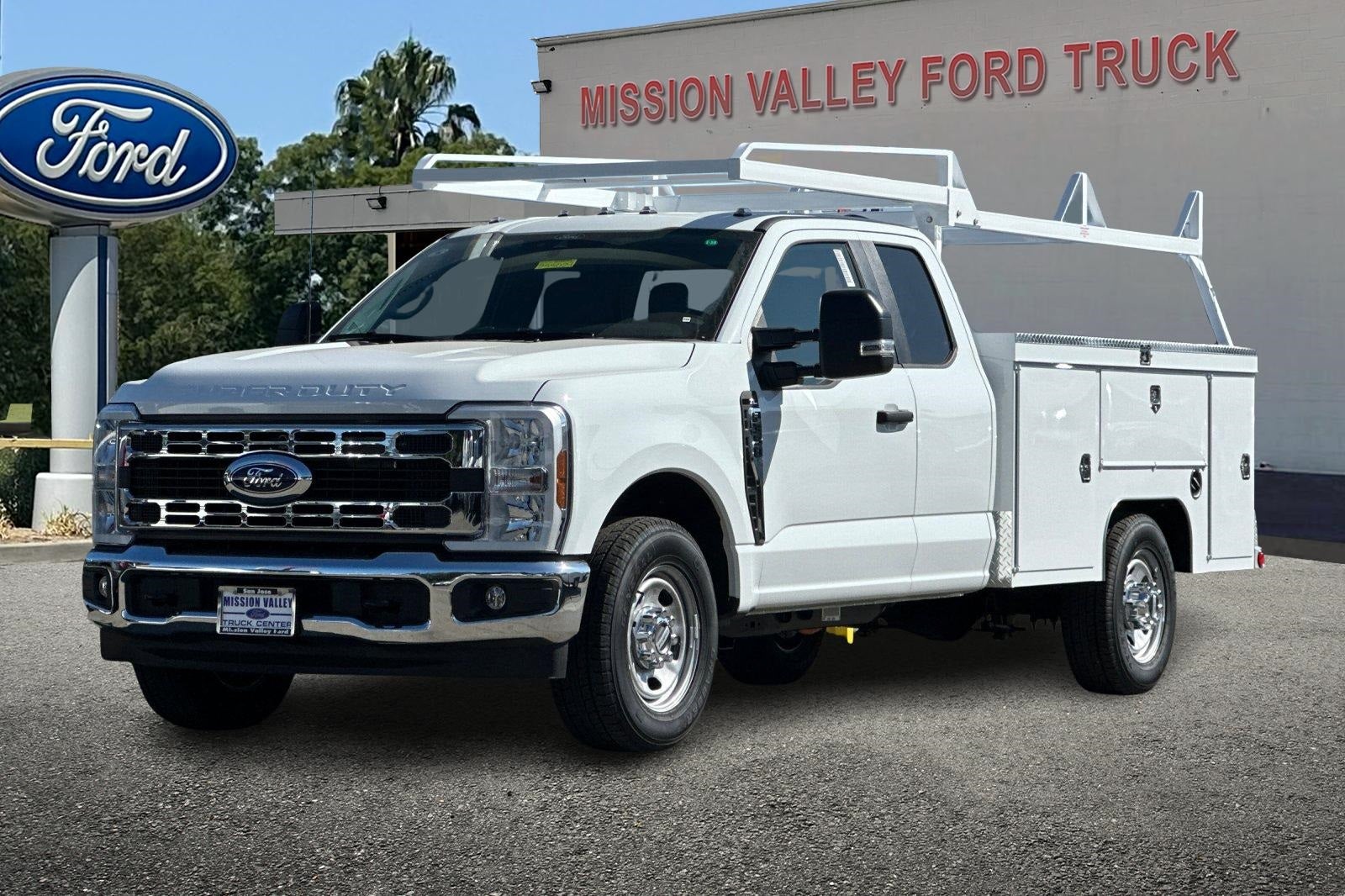 2025 Ford F-350SD XL 9' Scelzi Service/Utility Body