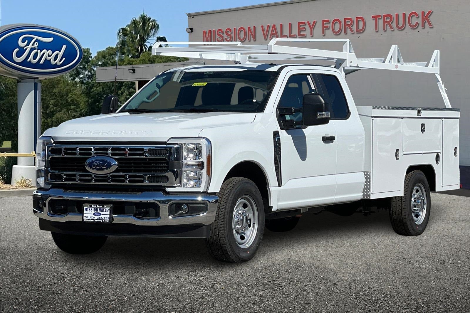 2026 Ford F-350SD XL Super Cab 9' Scelzi Service Body