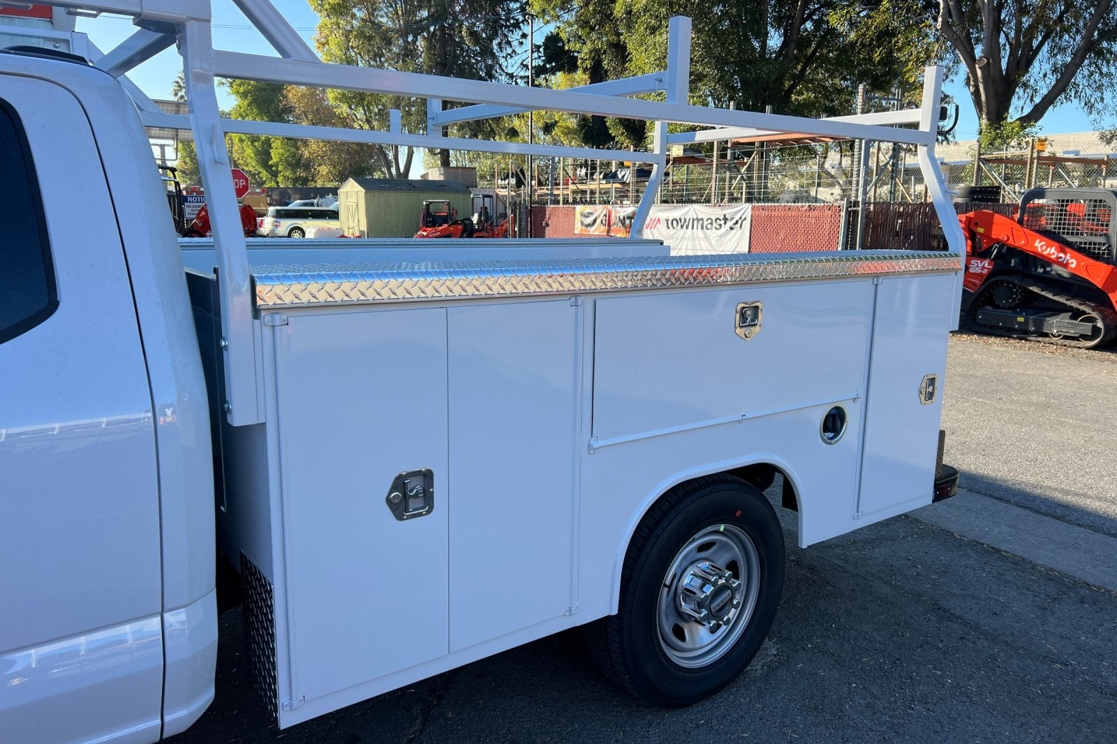 2026 Ford F-350SD XL 9' Harbor Service Body