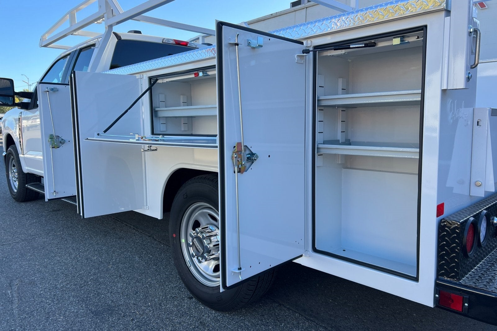 2026 Ford F-350SD XL 9' Harbor Service Body