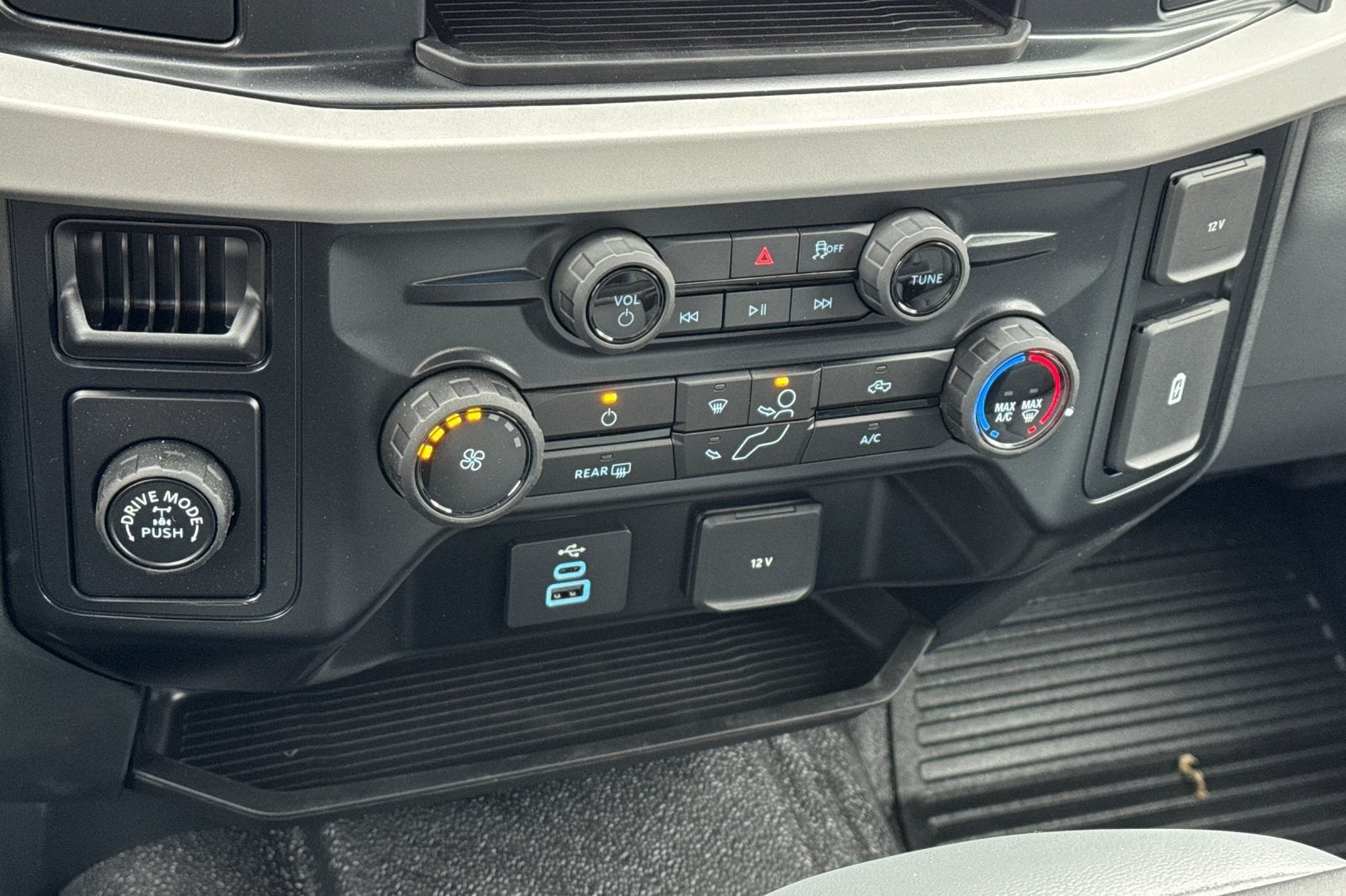 2025 Ford F-350SD XL Super Cab 9' Royal Service Body