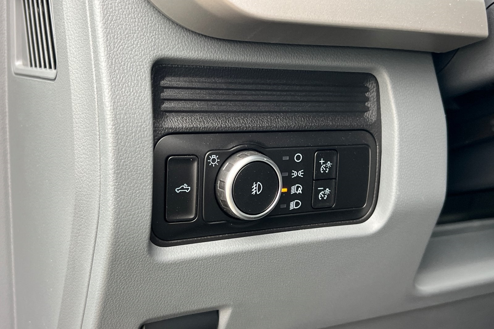 2025 Ford F-350SD XL Super Cab 9' Royal Service Body