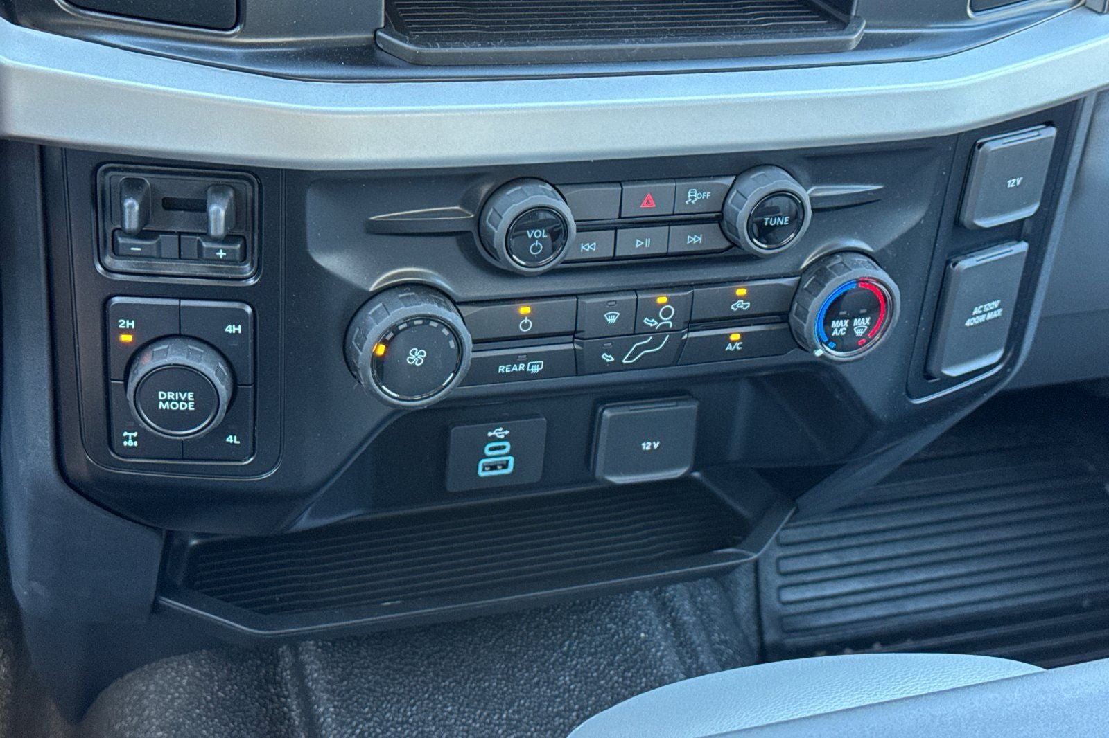 2026 Ford F-350SD XL 9' Scelzi Service Body