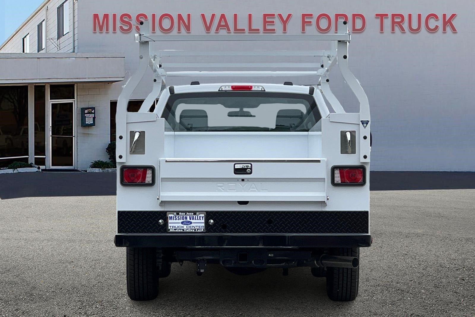 2026 Ford F-250SD XL 2D Standard Cab 8' Royal Service Body