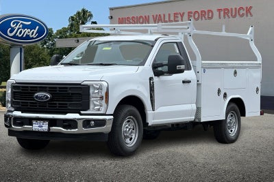 2026 Ford F-250SD XL 2D Standard Cab 8' Royal Service Body
