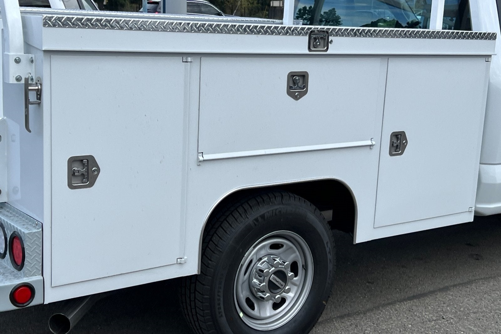 2026 Ford F-250SD XL 2D Standard Cab 8' Scelzi Service Body