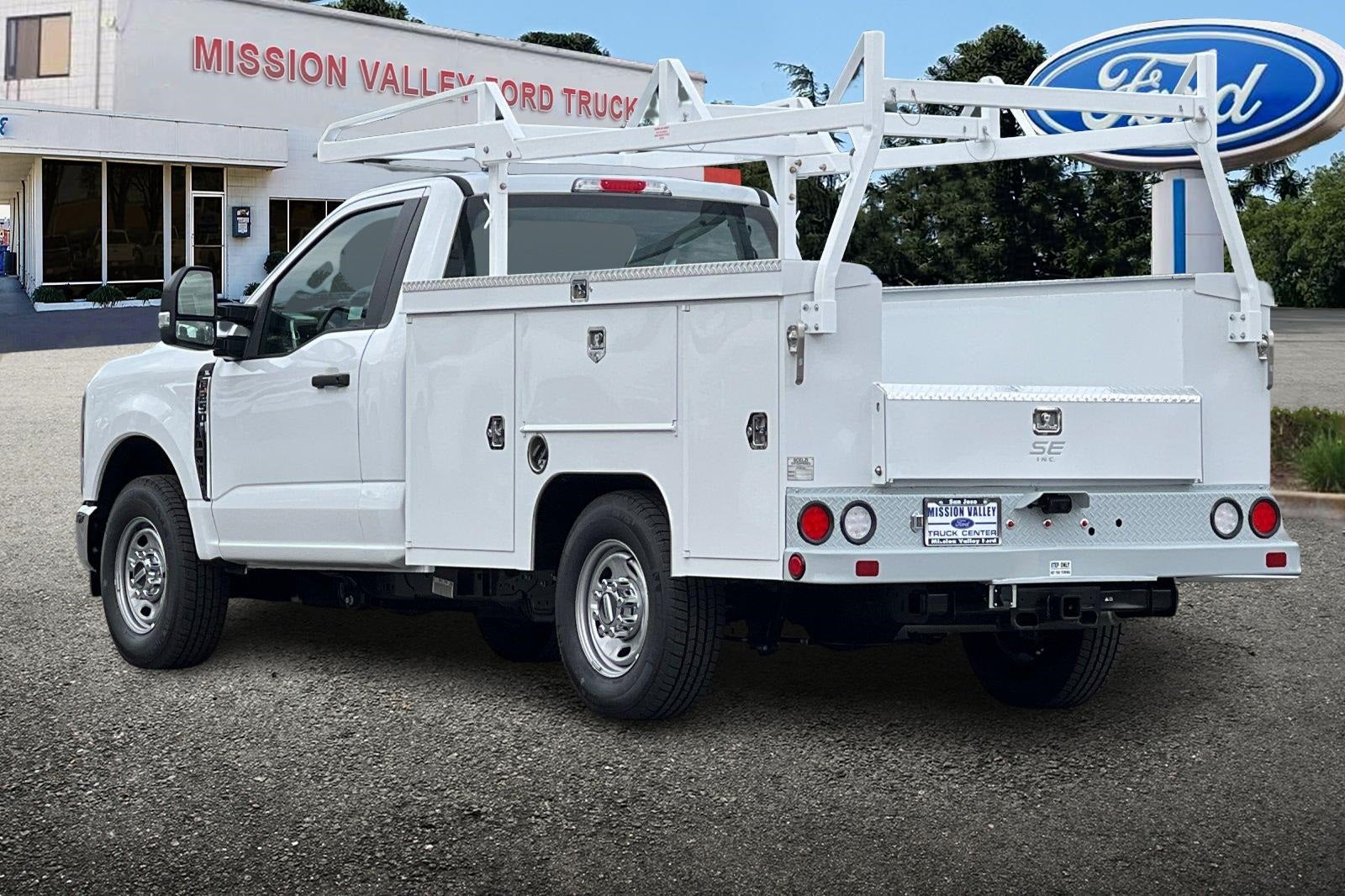 2026 Ford F-250SD XL 2D Standard Cab 8' Scelzi Service Body