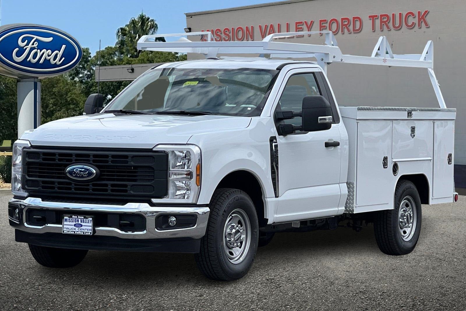 2026 Ford F-250SD XL 2D Standard Cab 8' Scelzi Service Body