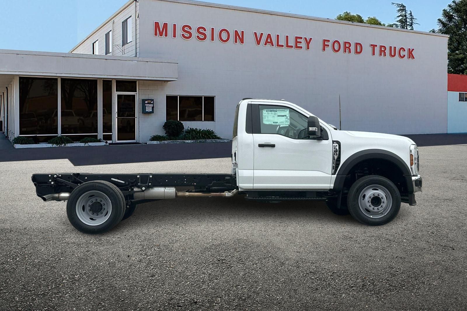 2026 Ford F-550SD XL DRW