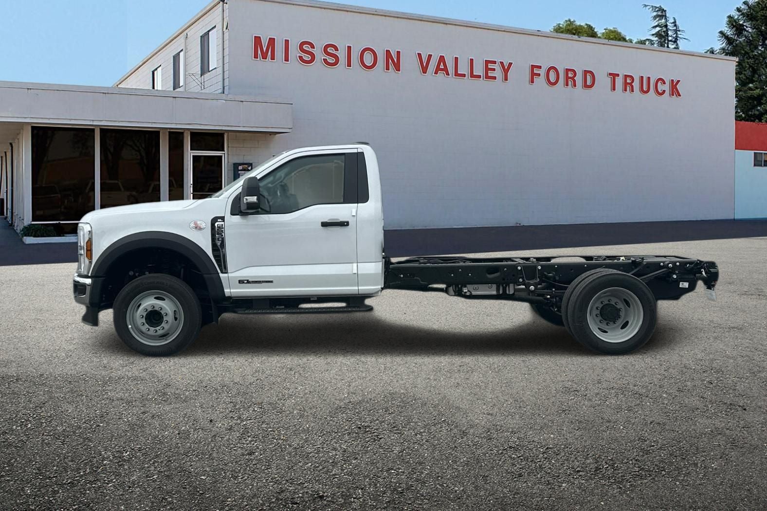 2026 Ford F-550SD XL DRW