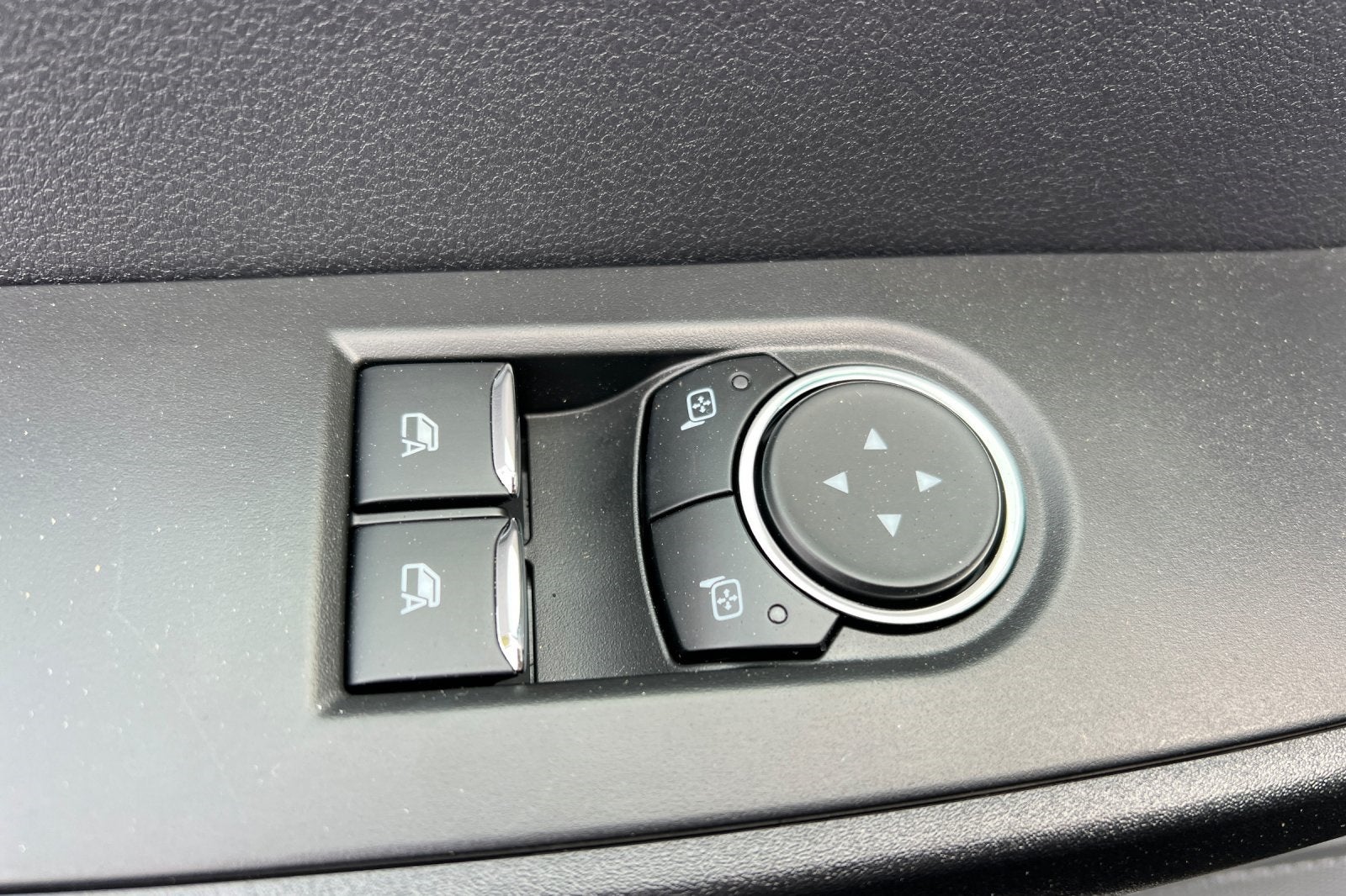 2025 Ford F-600SD XL