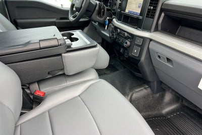 2025 Ford F-600SD XL