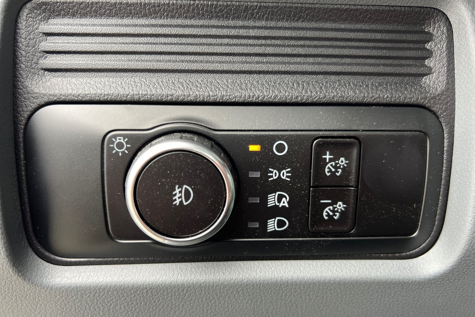 2025 Ford F-600SD XL