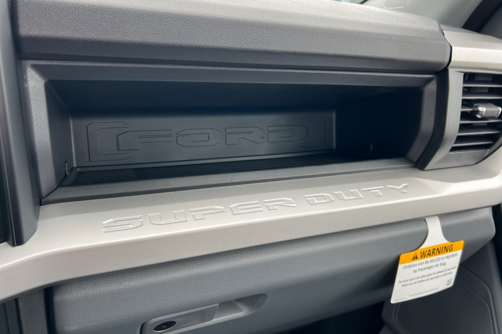 2025 Ford F-600SD XL