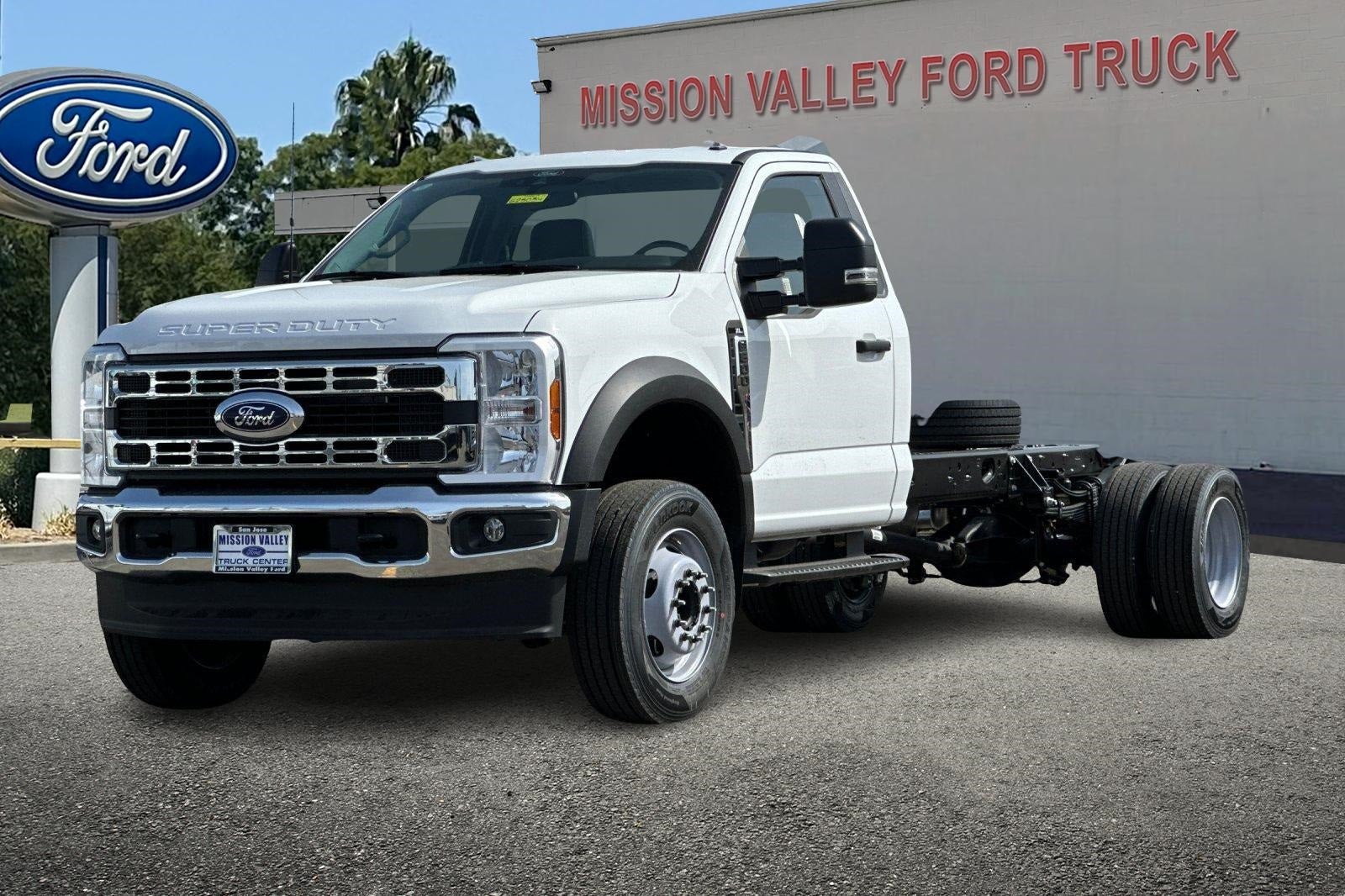 2026 Ford F-600SD XL