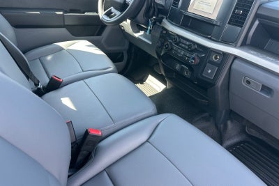 2026 Ford F-600SD XL