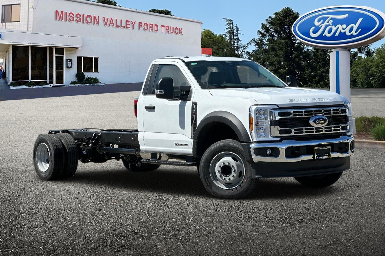 2026 Ford F-600SD XL