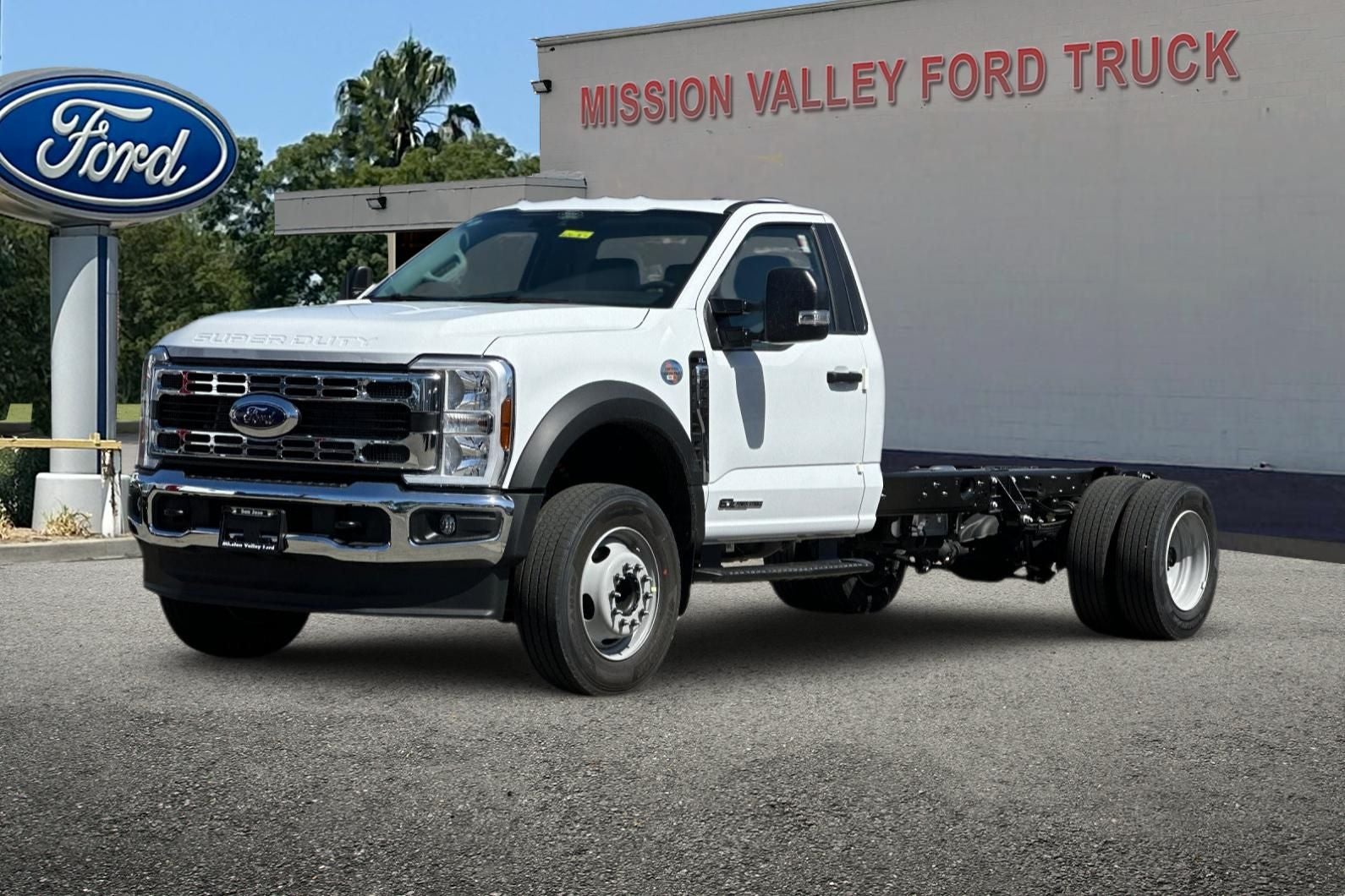 2026 Ford F-600SD XL