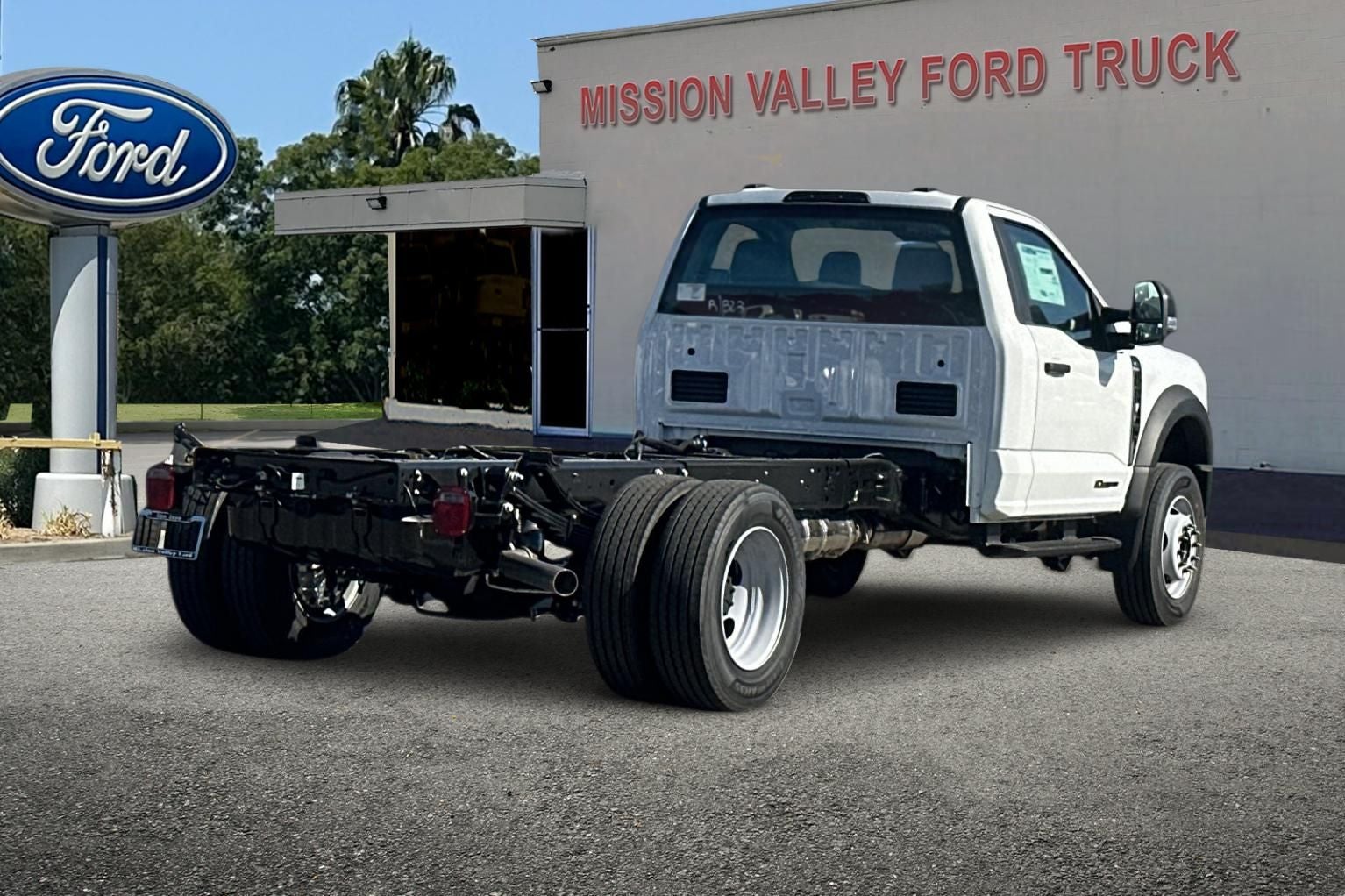 2026 Ford F-600SD XL