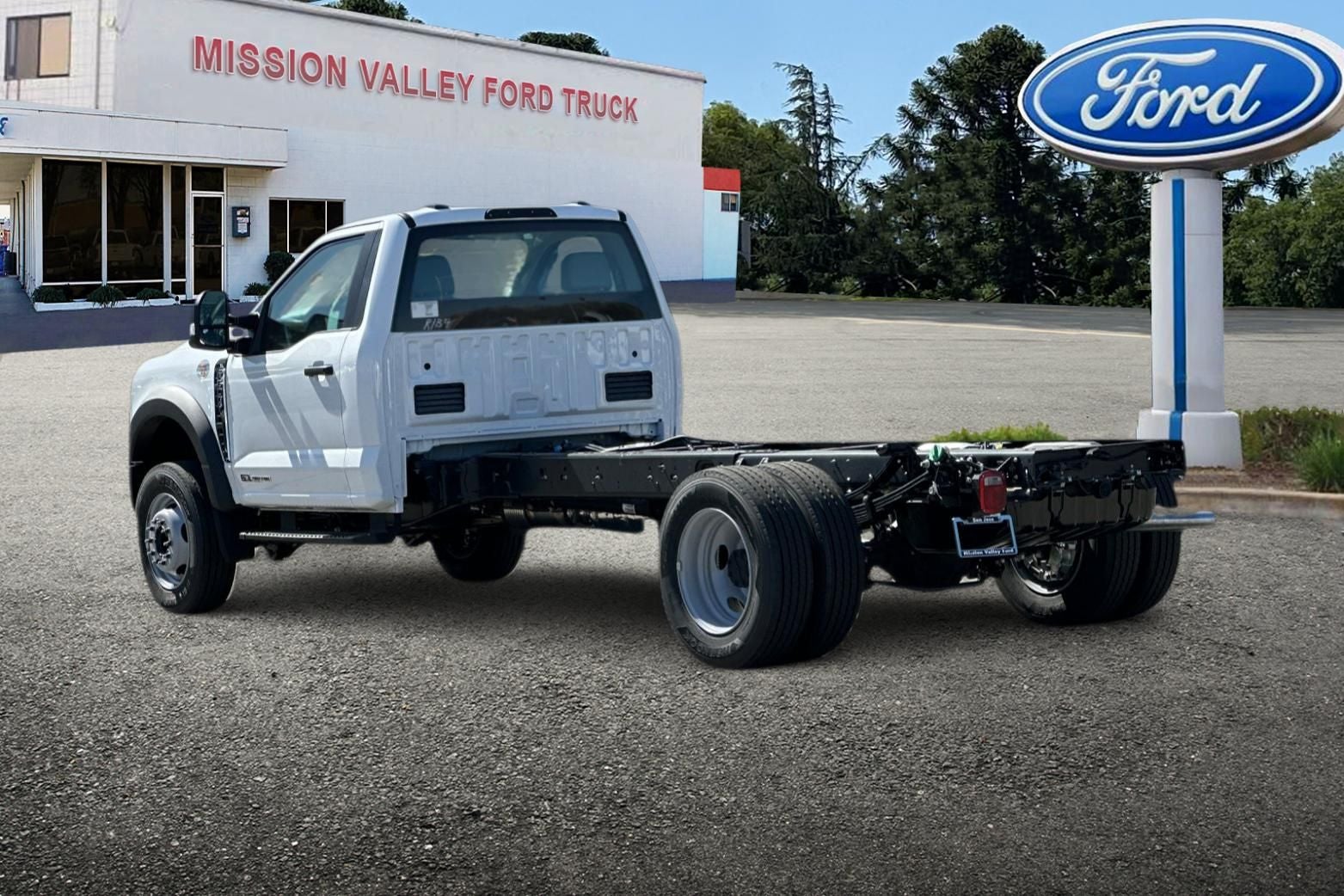 2026 Ford F-600SD XL
