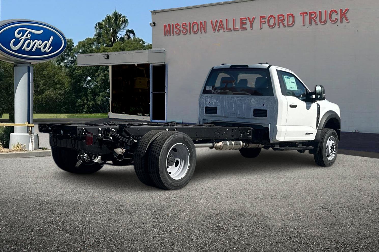 2026 Ford F-600SD XL