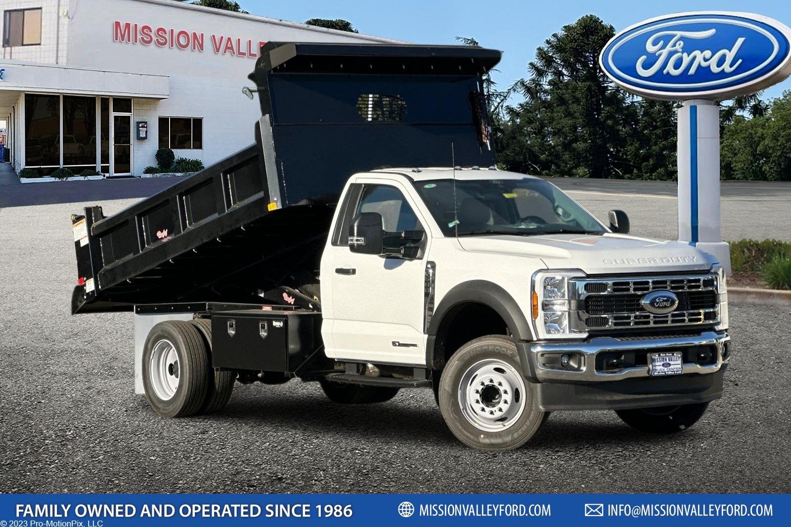 2026 Ford F-600SD XL 2D Standard Cab 4/6 Yard Rugby Dump Body