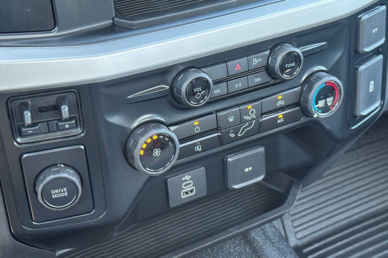 2026 Ford F-600SD XL