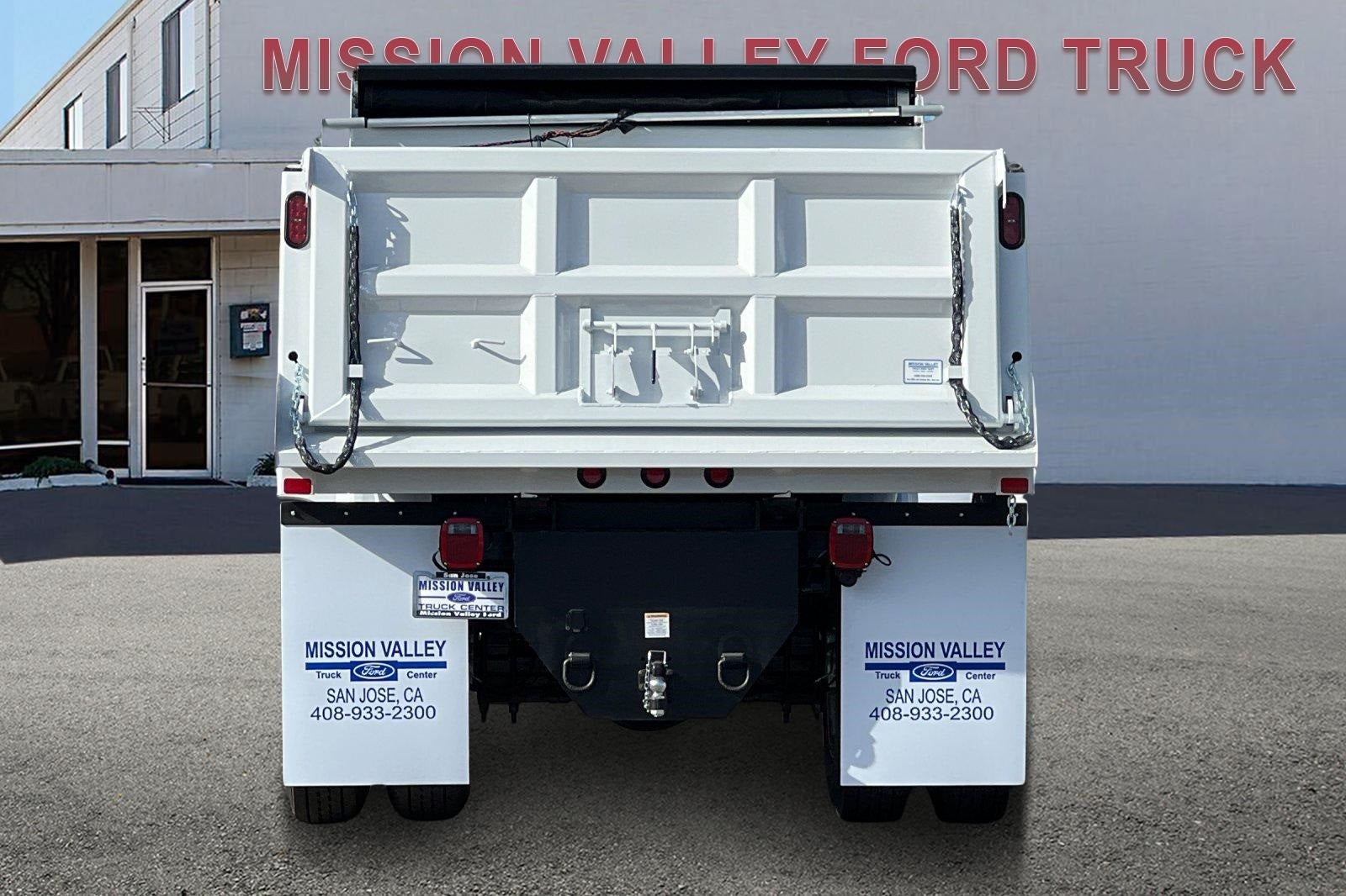 2026 Ford F-650SD Base 5/7 Yard Rugby Dump