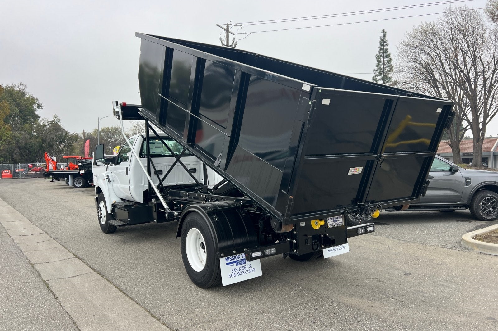 2026 Ford F-650SD Base
