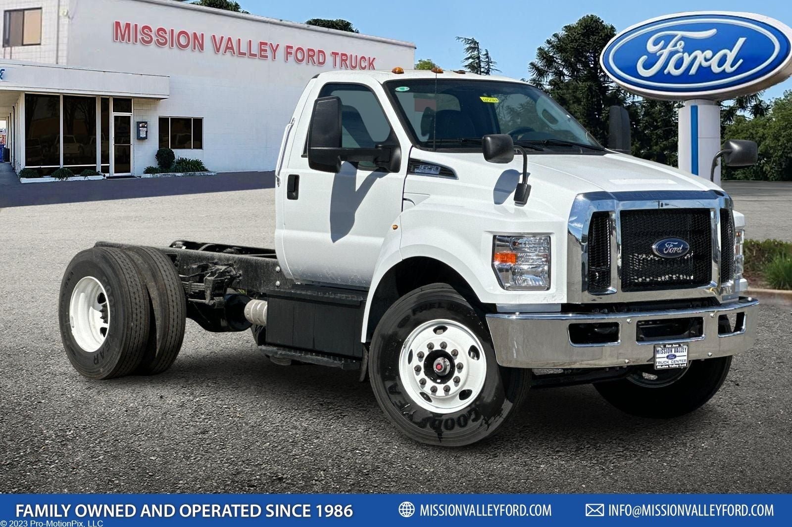 2027 Ford F-650SD Base