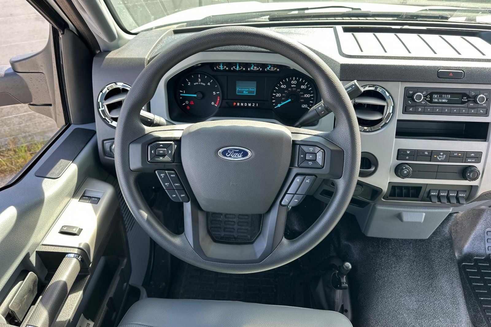 2027 Ford F-650SD Base