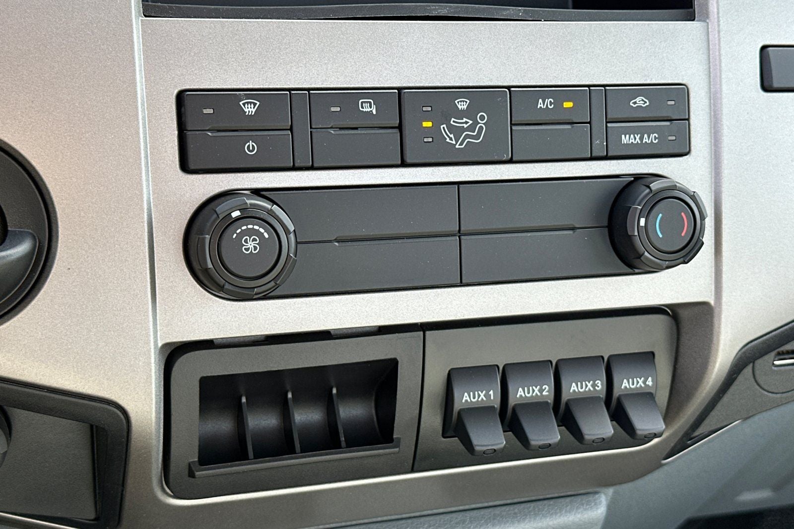 2027 Ford F-650SD Base