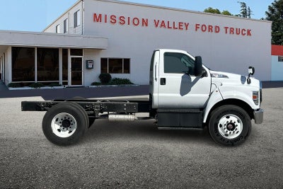 2027 Ford F-650SD Base