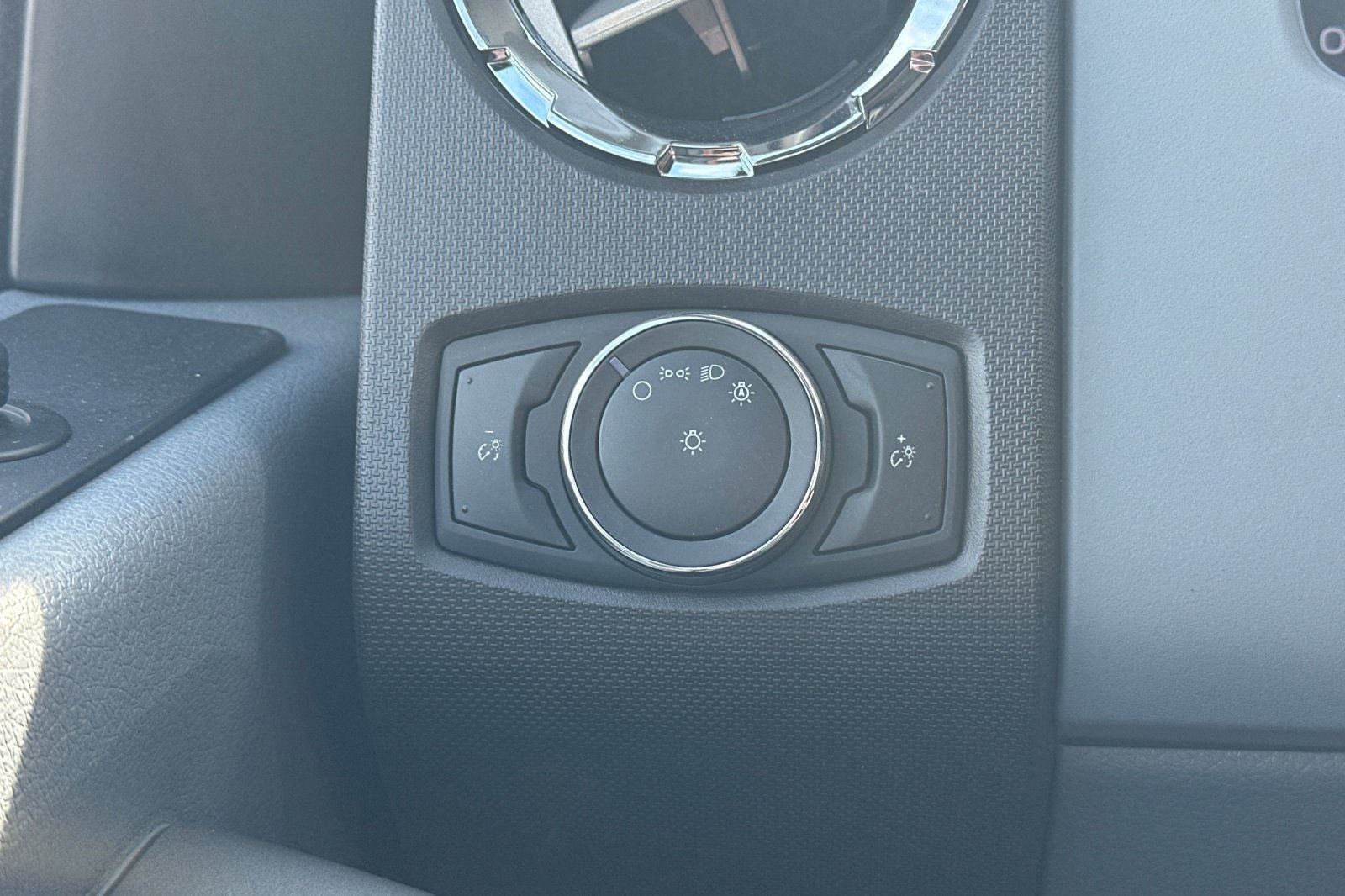 2027 Ford F-650SD Base